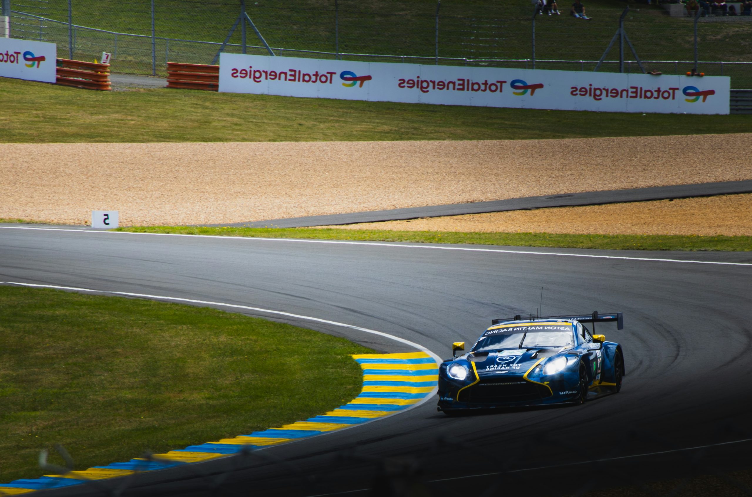 Majestic Aston Martin Race Car