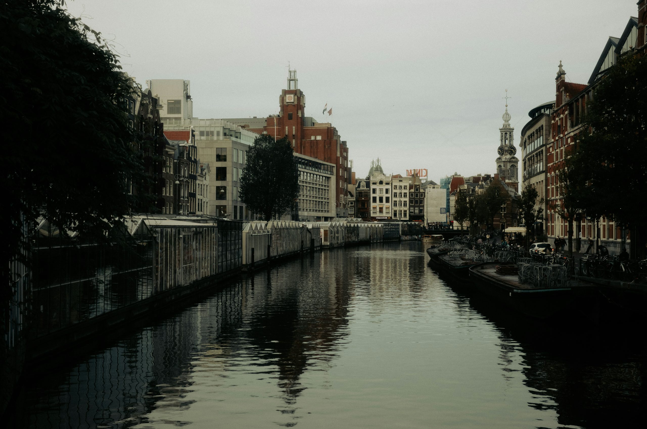 Whispered Canal Lined